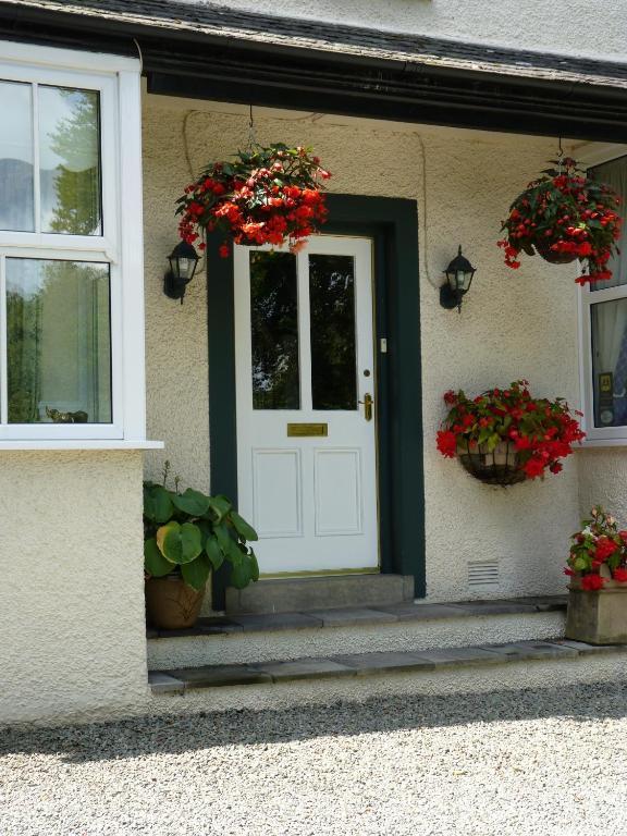 Lyndhurst Guest House Ulverston Eksteriør bilde